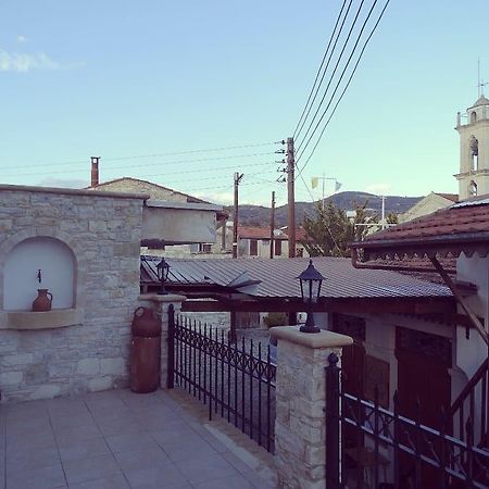 Corner Cottage Lania Ngoại thất bức ảnh